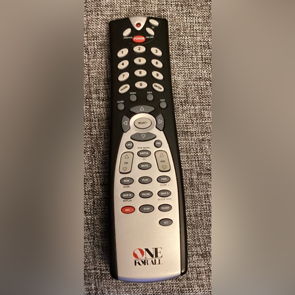 One For All URC-3021B00 Universal Remote Control DVD/VCR, CBL/SAT TESTED
